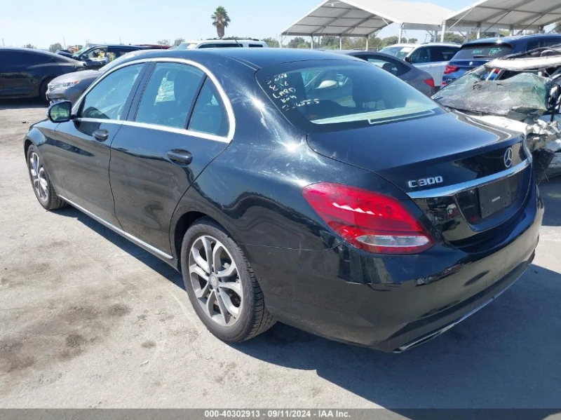 Mercedes-Benz C 300 LUXURY/SPORT / КРАЙНА ЦЕНА ДО БЪЛГАРИЯ!!!, снимка 3 - Автомобили и джипове - 48050256