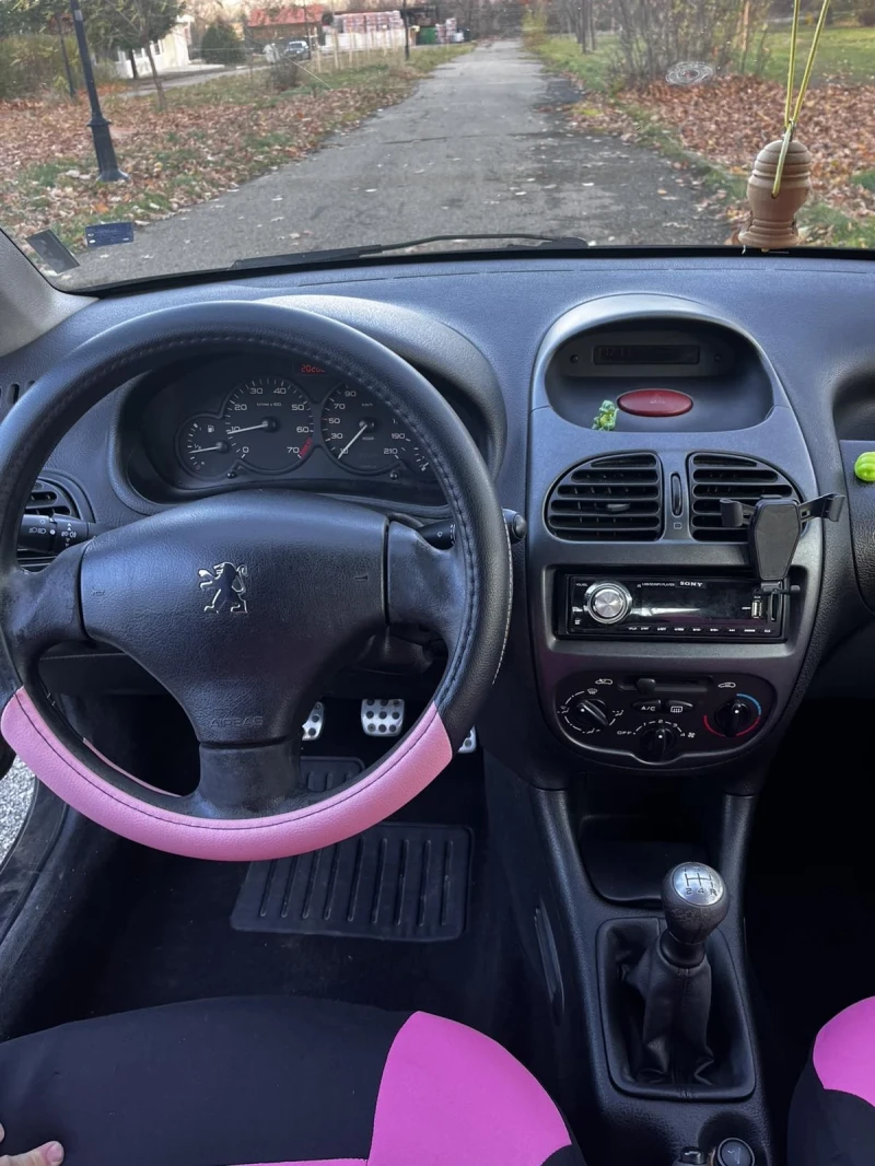 Peugeot 206, снимка 9 - Автомобили и джипове - 48057014