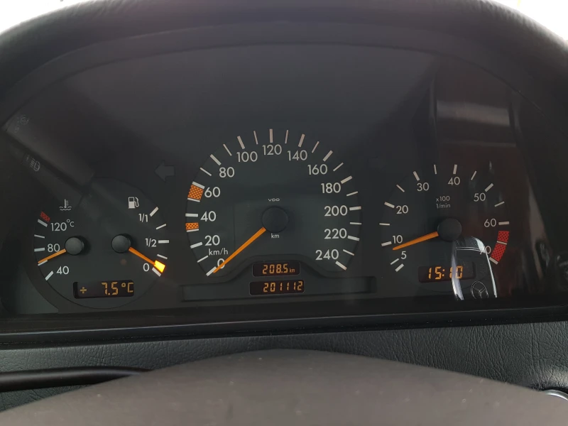 Mercedes-Benz C 180 i FACELIFT ELEGANCE АВТОМАТИК ЛИЗИНГ, снимка 14 - Автомобили и джипове - 48753465