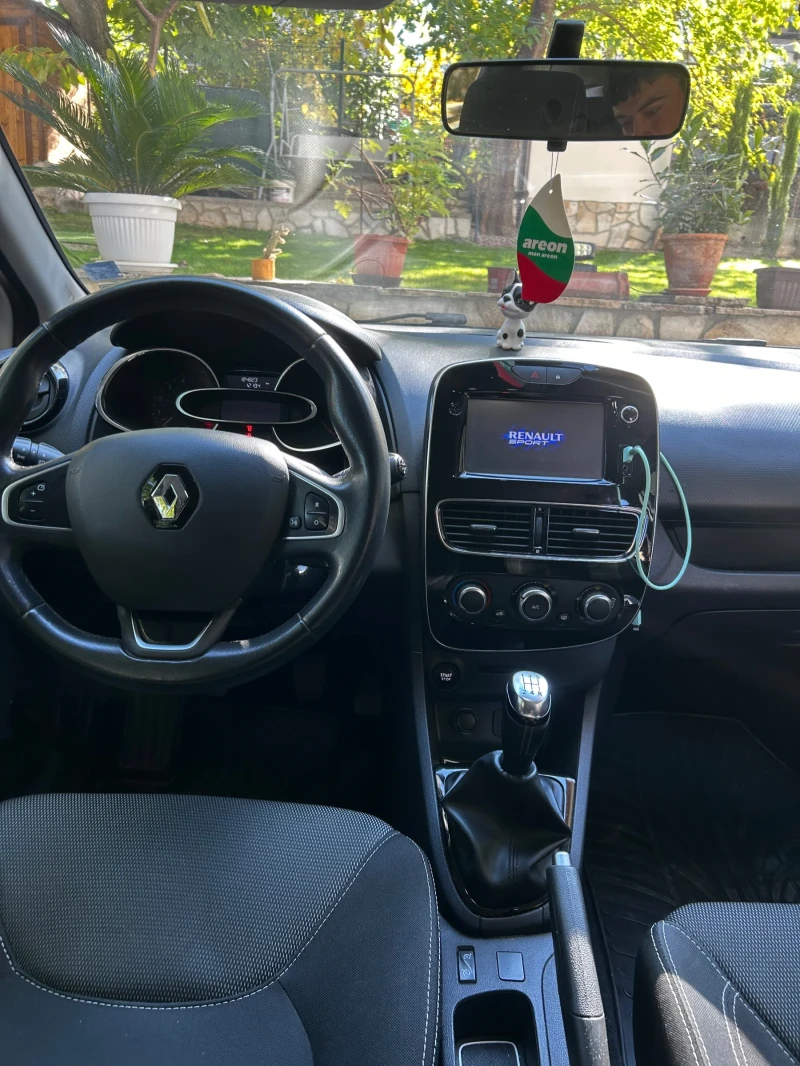 Renault Clio Grandtour, снимка 3 - Автомобили и джипове - 51660726