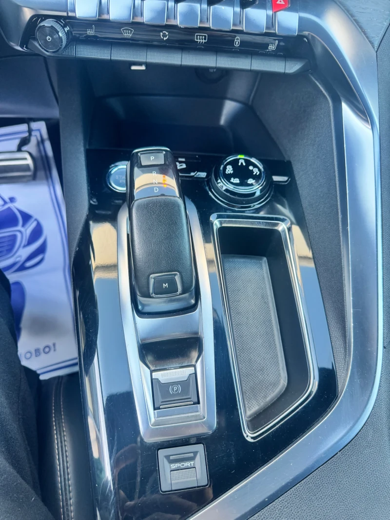 Peugeot 3008 GT 2.0 BlueHDi 180 Crossway, снимка 13 - Автомобили и джипове - 52852746