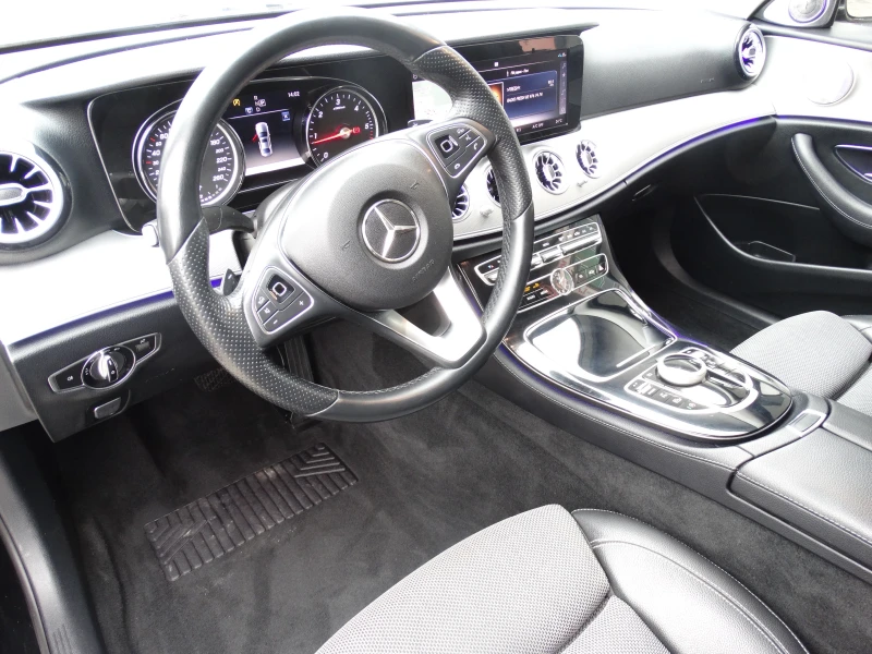 Mercedes-Benz E 220 E220-4 MATIC, снимка 8 - Автомобили и джипове - 53394922
