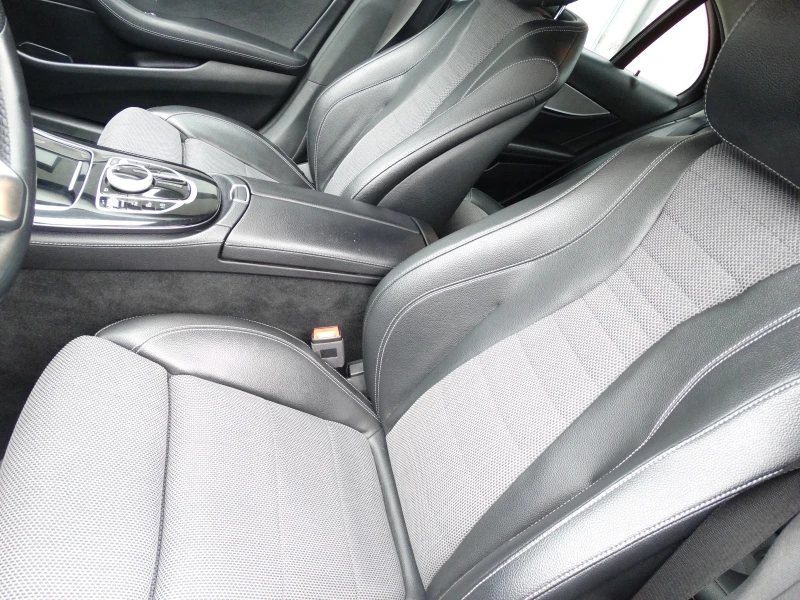 Mercedes-Benz E 220 E220-4 MATIC, снимка 10 - Автомобили и джипове - 53394922