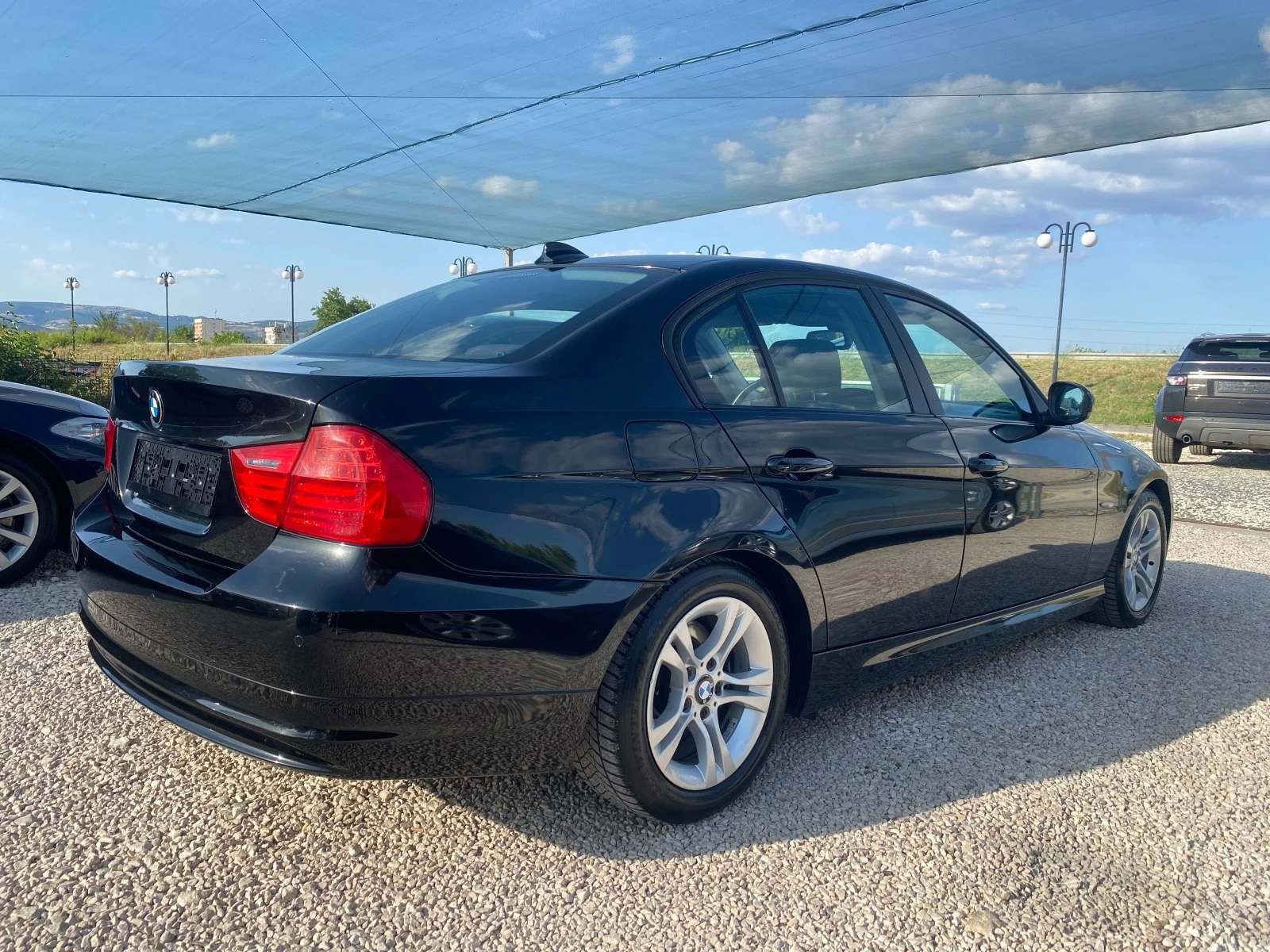 BMW 320 2.0i, 6ск, FACELIFT, XENON, KEYLESS, НАВИ, ПОДГР,  - изображение 4