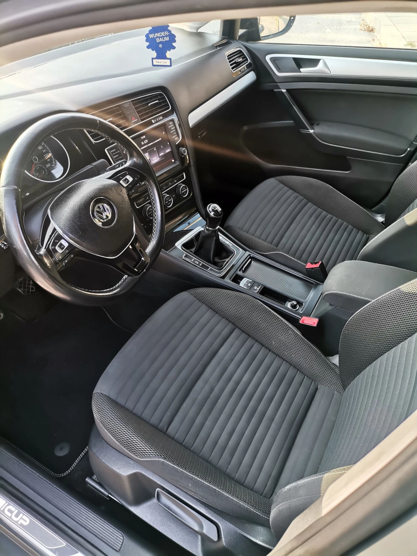 VW Golf 2.0 тди 150к CUP EU6 - изображение 7