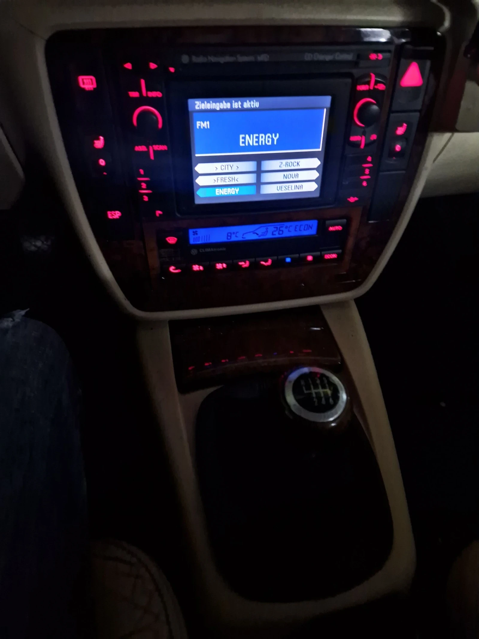 VW Passat  * 4 MOTION* 1.9TDI* 131kc.* 6ck.* HIGHLINE *  | Mobile.bg   11