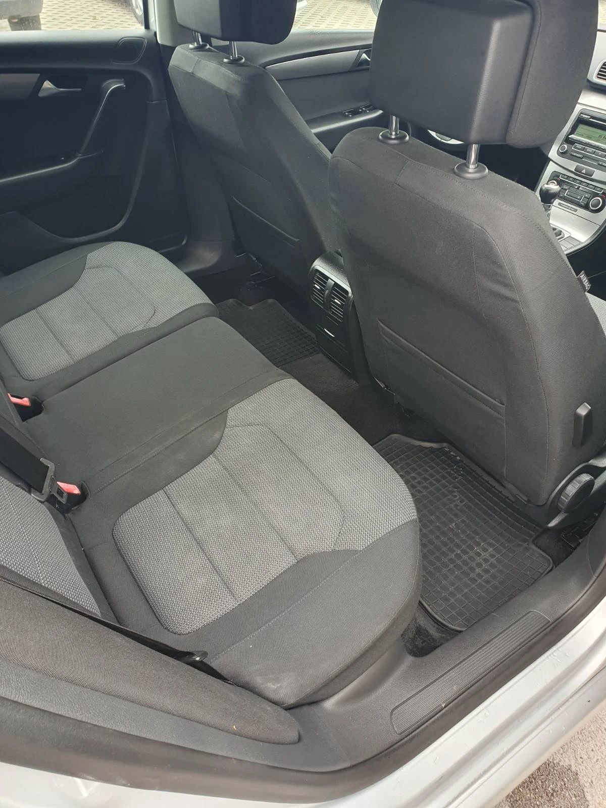 VW Passat 2.0 TDI - изображение 10