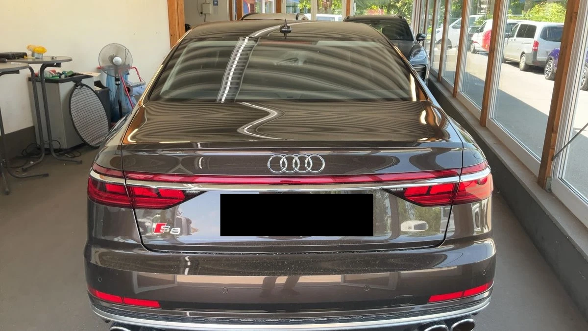 Audi S8 4.0 TFSI Quattro/Ceramic/360/Laser/Head-up - изображение 4