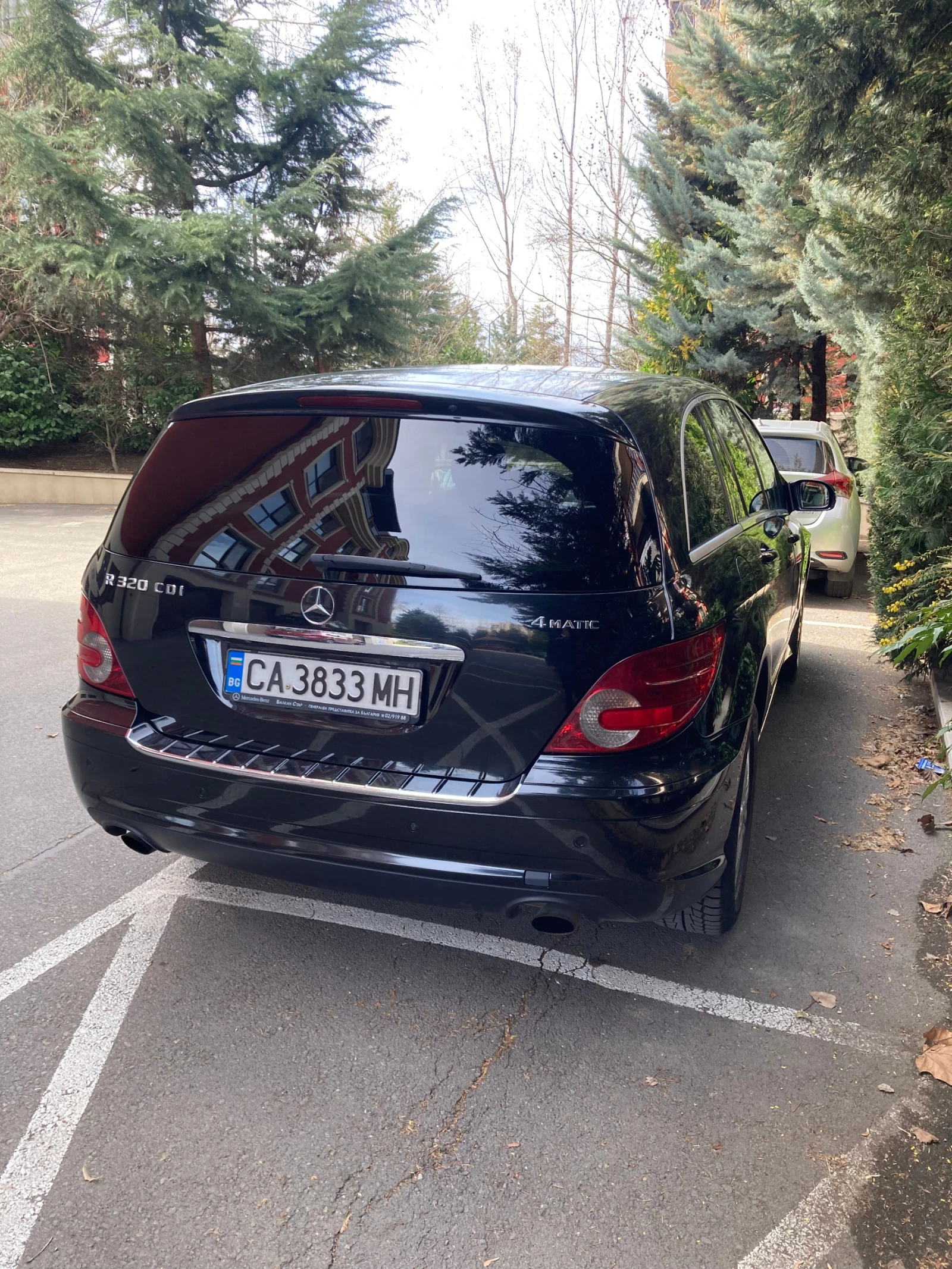 Mercedes-Benz R 320  - изображение 3
