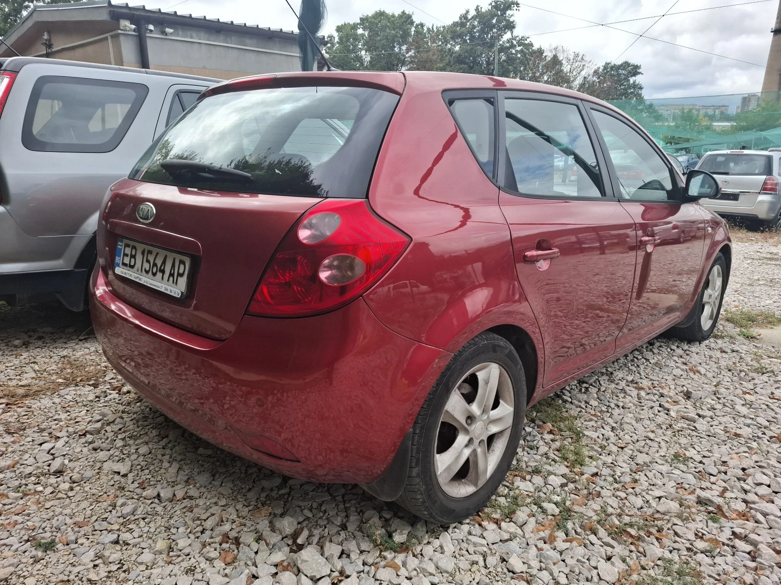 Kia Ceed 1.6CRDI-90к.с. КЛИМАТРОНИК! МУЛТИВОЛАН! ОТЛИЧНА! - изображение 5