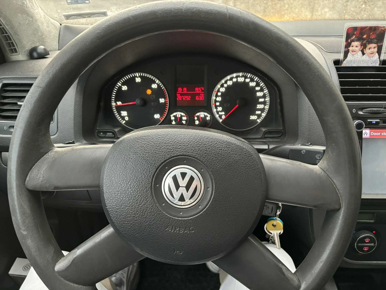 VW Golf 1.9 - изображение 7