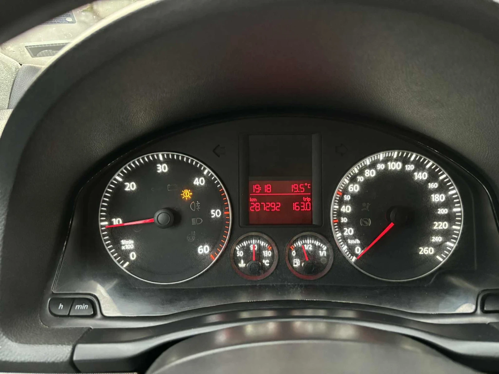 VW Golf 1.9 - изображение 4