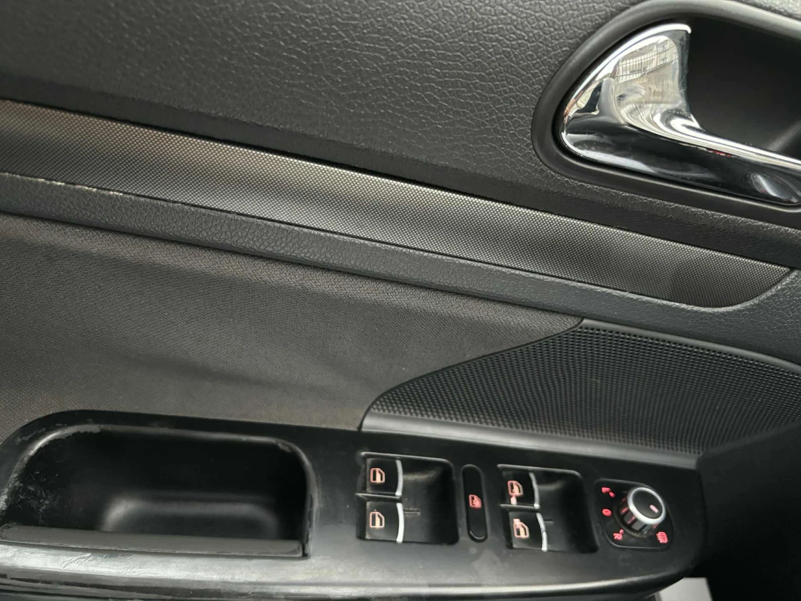 VW Golf 1.9 - изображение 8