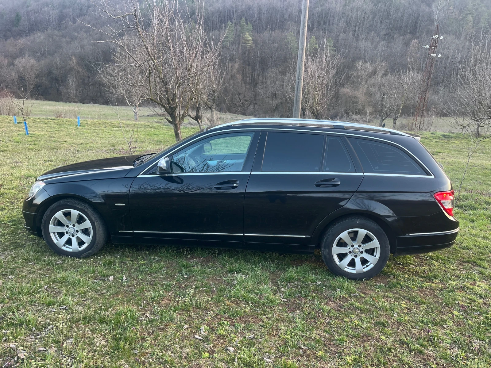 Mercedes-Benz C 220 OM646 ТОП СЪСТОЯНИЕ , снимка 7 - Автомобили и джипове - 53865398