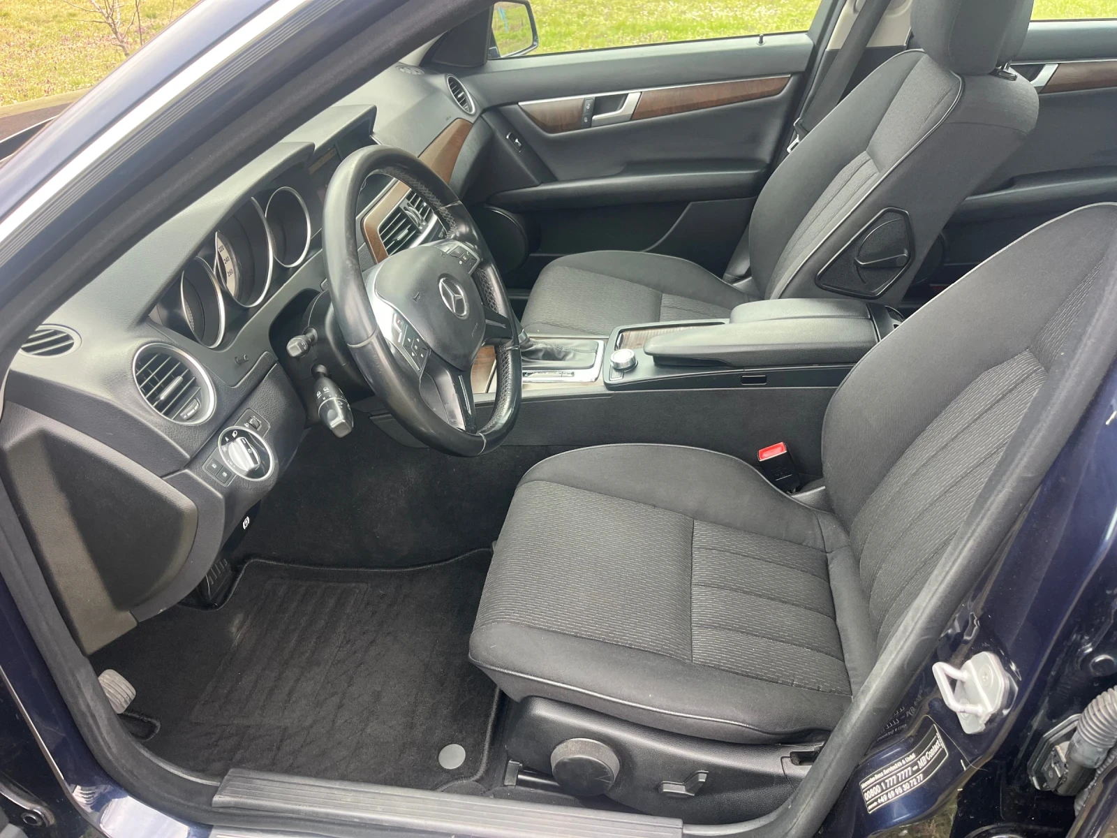 Mercedes-Benz C 220 ELEGANCE ТОП СЪСТОЯНИЕ , снимка 9 - Автомобили и джипове - 53865398