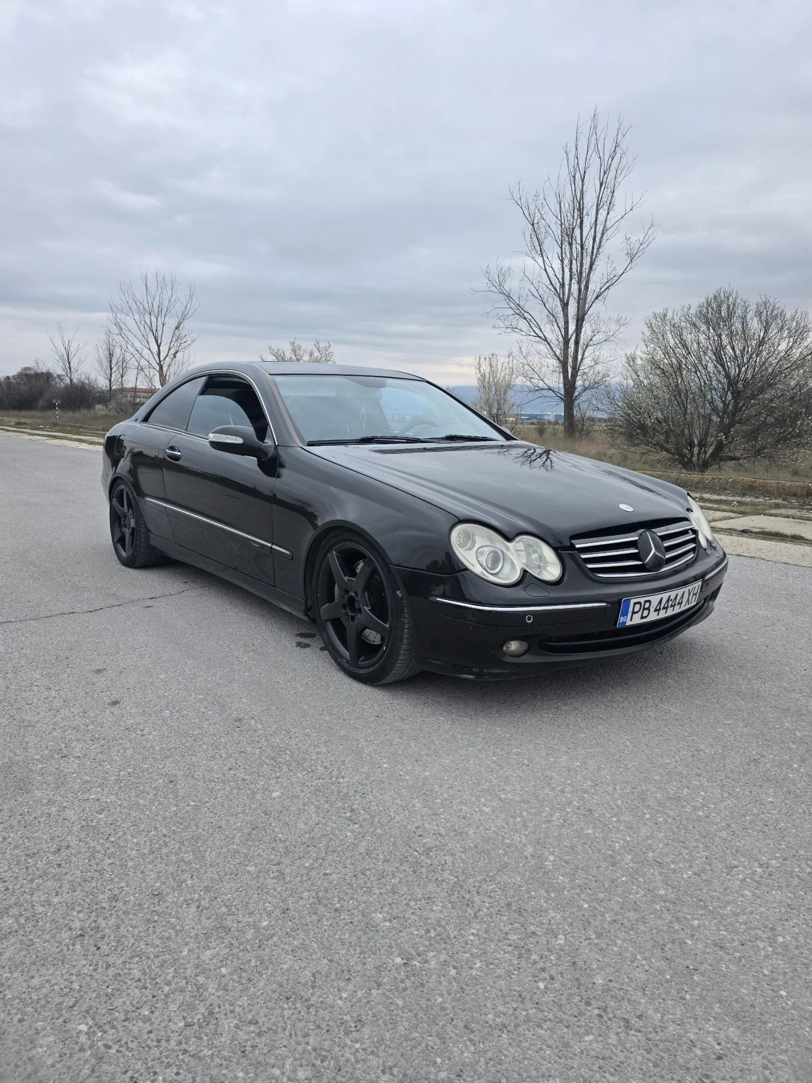 Mercedes-Benz CLK 500 DISTRONIC/LPG/FULL/AVANTGARDE, снимка 2 - Автомобили и джипове - 53938196
