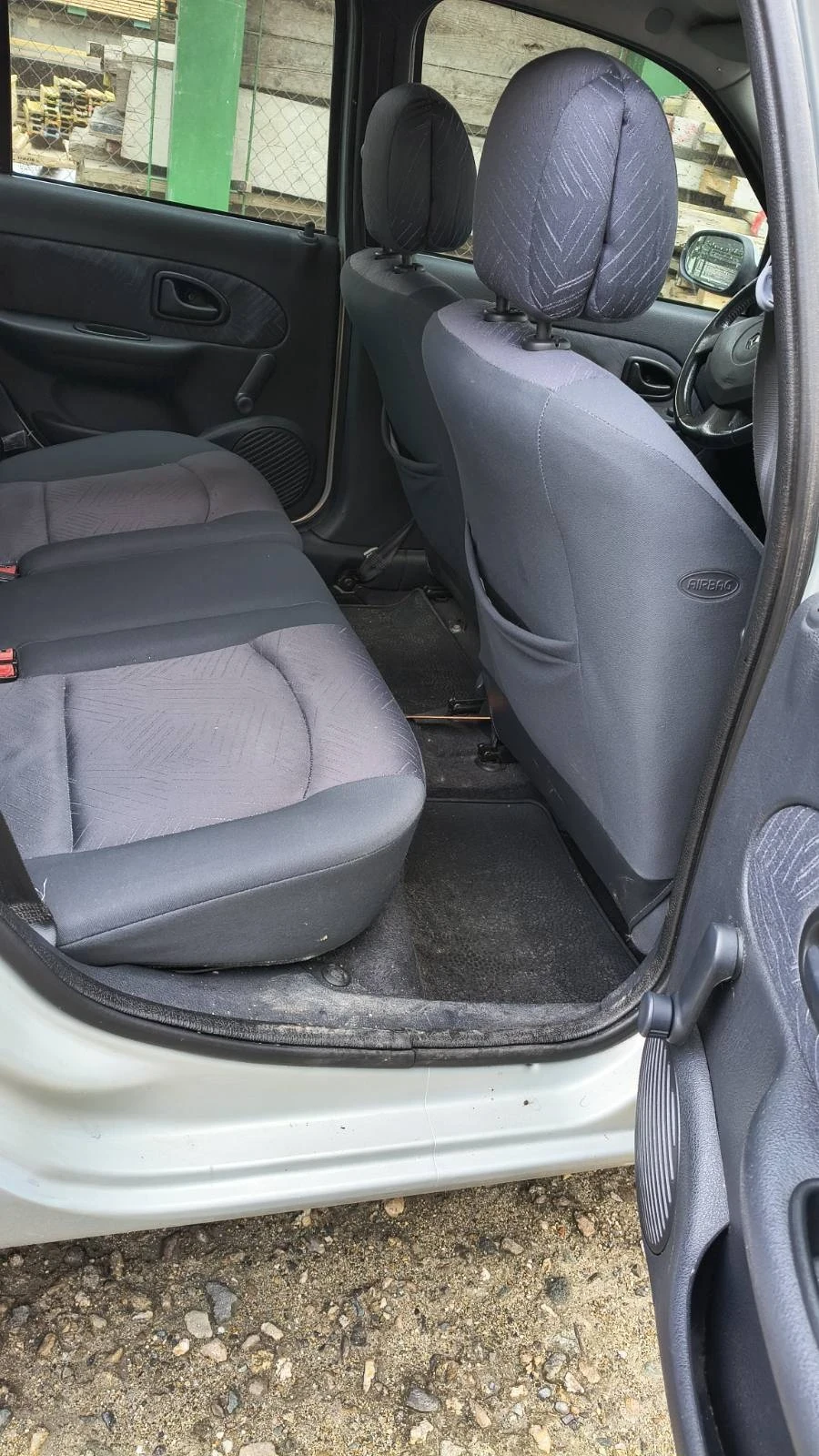 Renault Clio, снимка 3 - Автомобили и джипове - 54092104