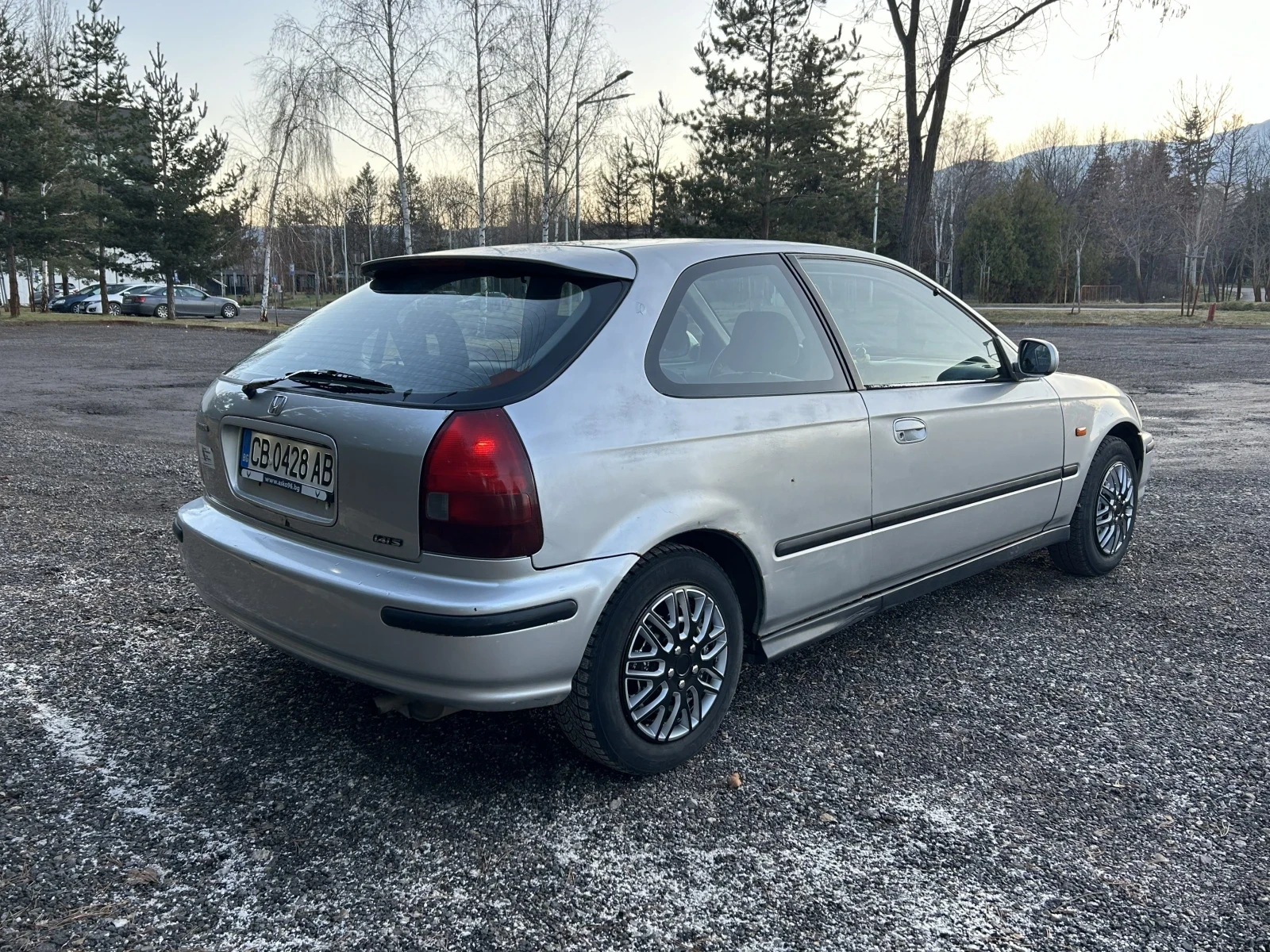 Honda Civic 1, 4Is - ГАЗ - КЛИМА - ЛЕТНИ И ЗИМНИ ГУМИ, снимка 2 - Автомобили и джипове - 54136655