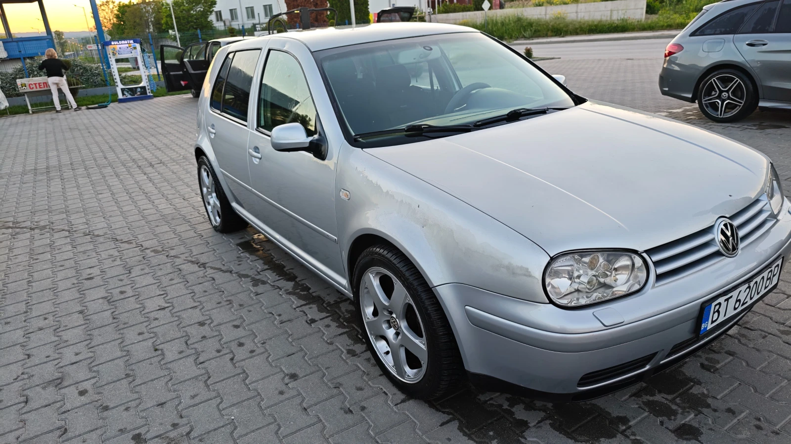 VW Golf GTI, снимка 2 - Автомобили и джипове - 54556416