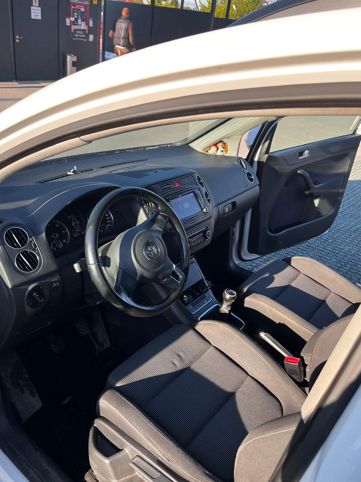 VW Golf Plus, снимка 5 - Автомобили и джипове - 54630800