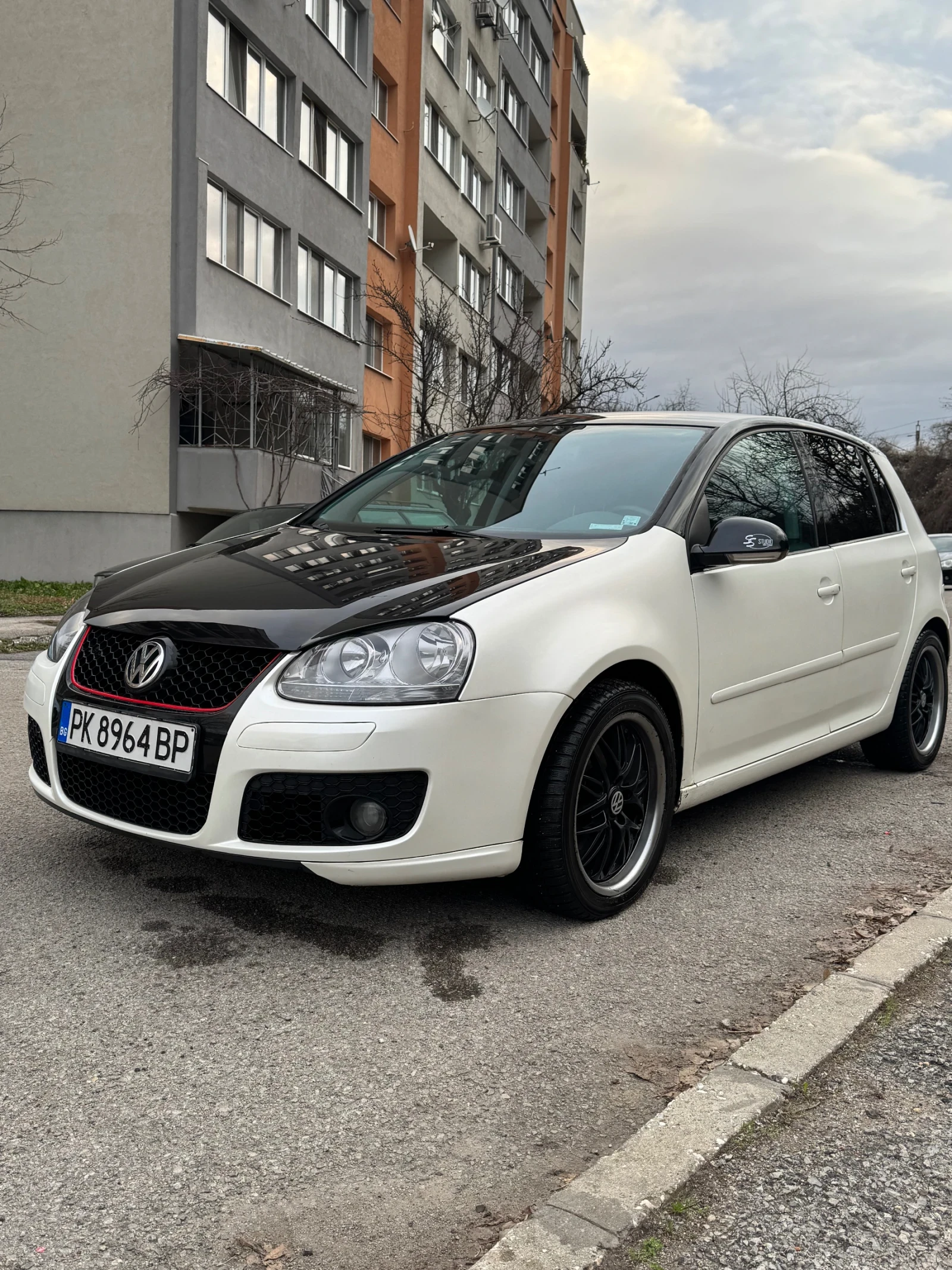 VW Golf 1.9TDI/4x4/6скорости/105к.с.