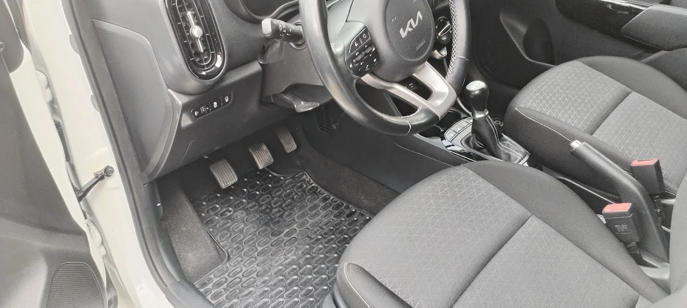 Kia Picanto 1.25i NAVI Face Lift, снимка 9 - Автомобили и джипове - 54911471