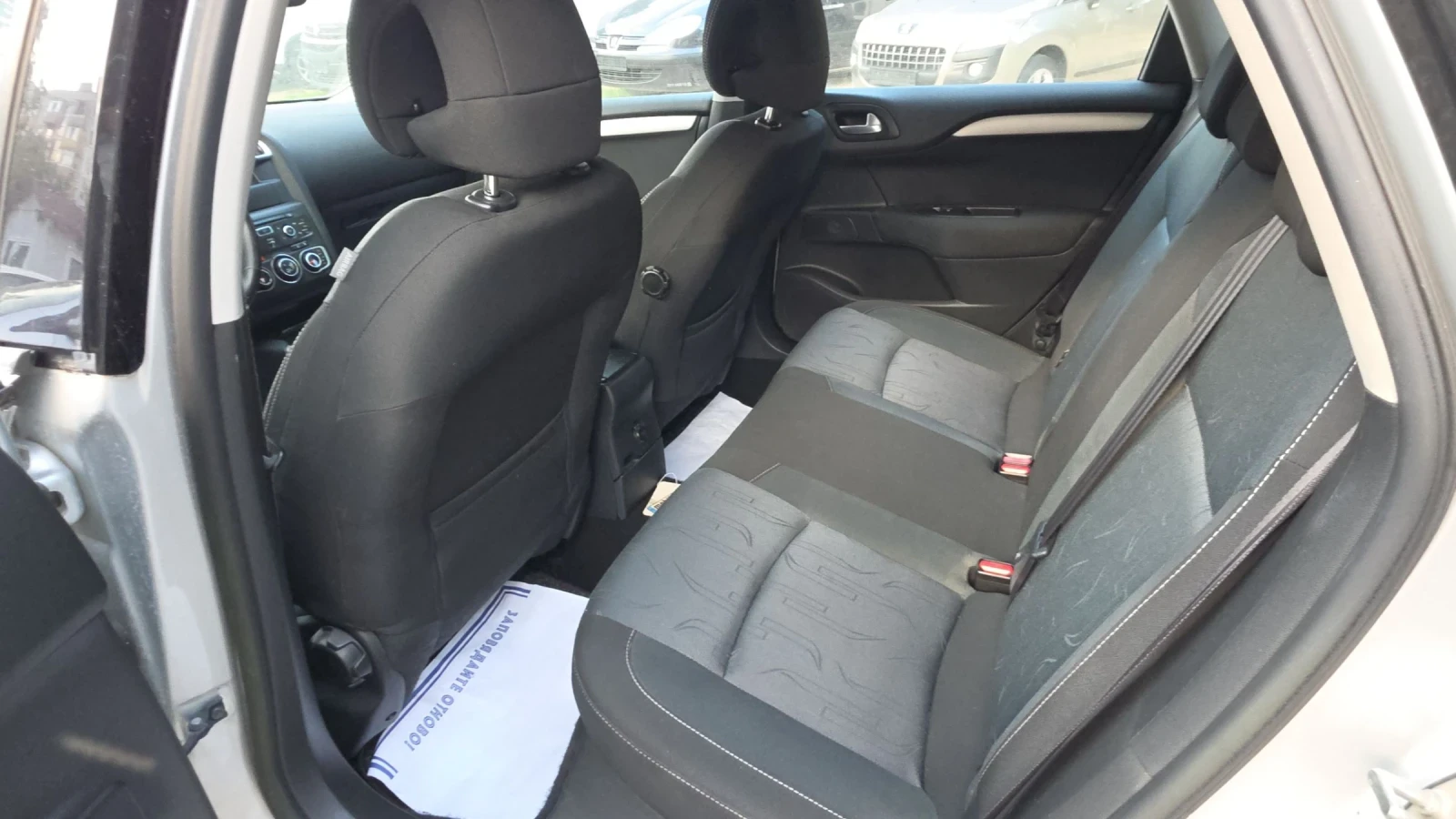 Citroen C4 1.6eHDI, снимка 10 - Автомобили и джипове - 56167271