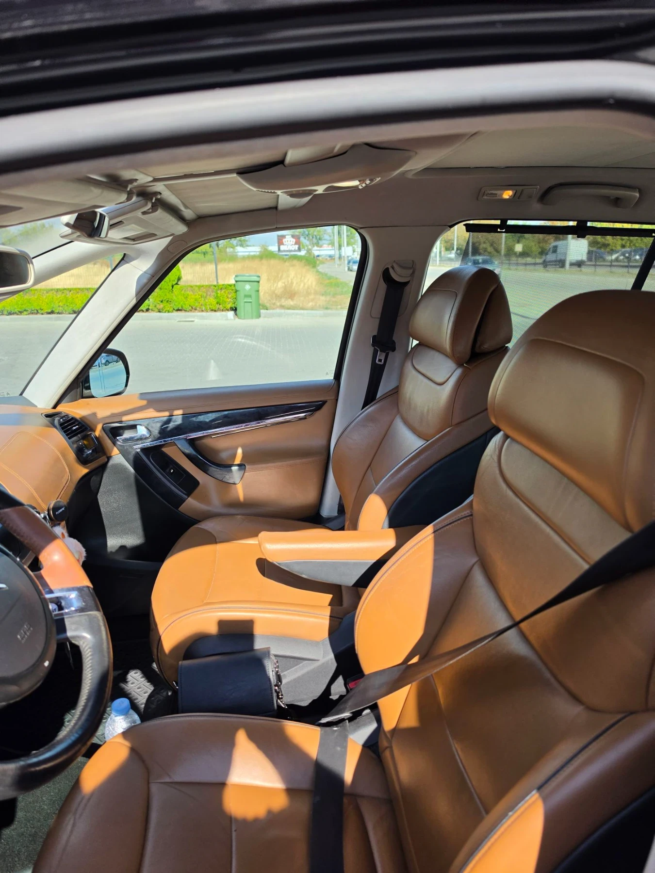 Citroen Grand C4 Picasso, снимка 11 - Автомобили и джипове - 56551622