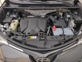Toyota Rav4 2.0 D4D* FACE LIFT* Нави* Дистроник* Камера* , снимка 16