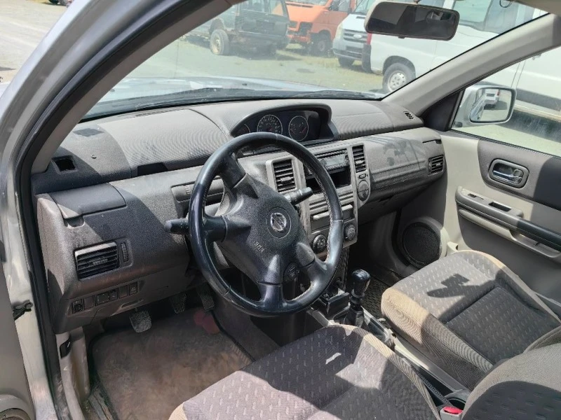 Nissan X-trail 2.2dci, снимка 5 - Автомобили и джипове - 47183800