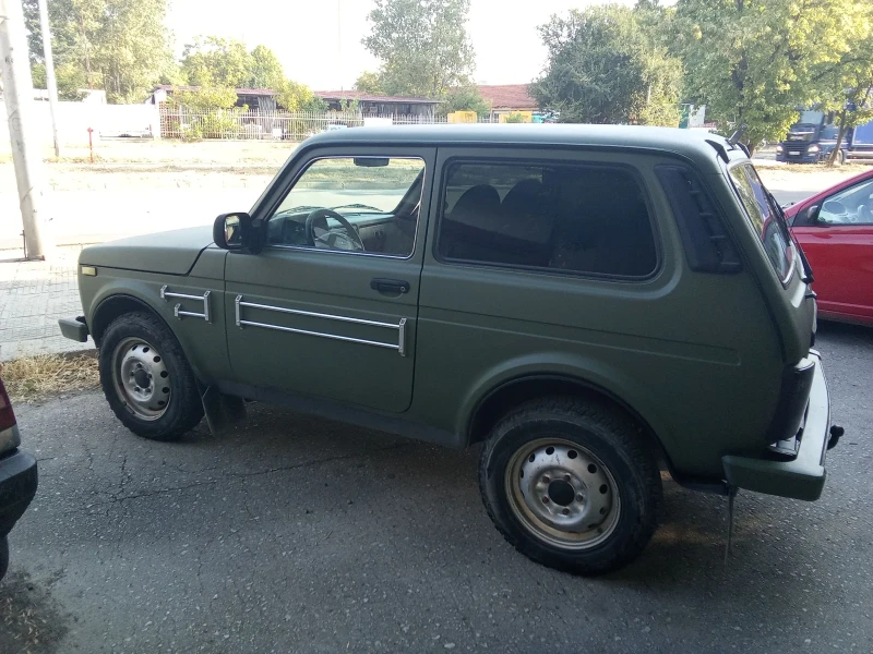 Lada Niva, снимка 3 - Автомобили и джипове - 47417906