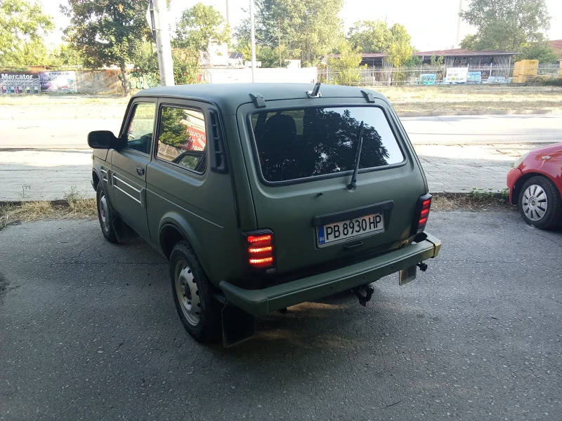 Lada Niva, снимка 4 - Автомобили и джипове - 47417906