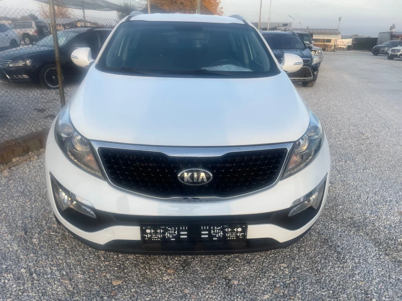 Kia Sportage Джип, снимка 3 - Автомобили и джипове - 47784838