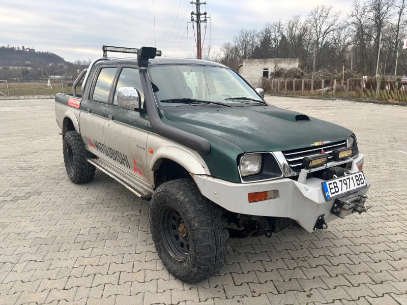 Mitsubishi L200 2.5tdi, снимка 3 - Автомобили и джипове - 48330037