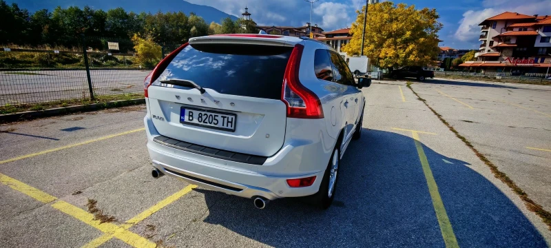 Volvo XC60 R Design AWD, снимка 2 - Автомобили и джипове - 52076350