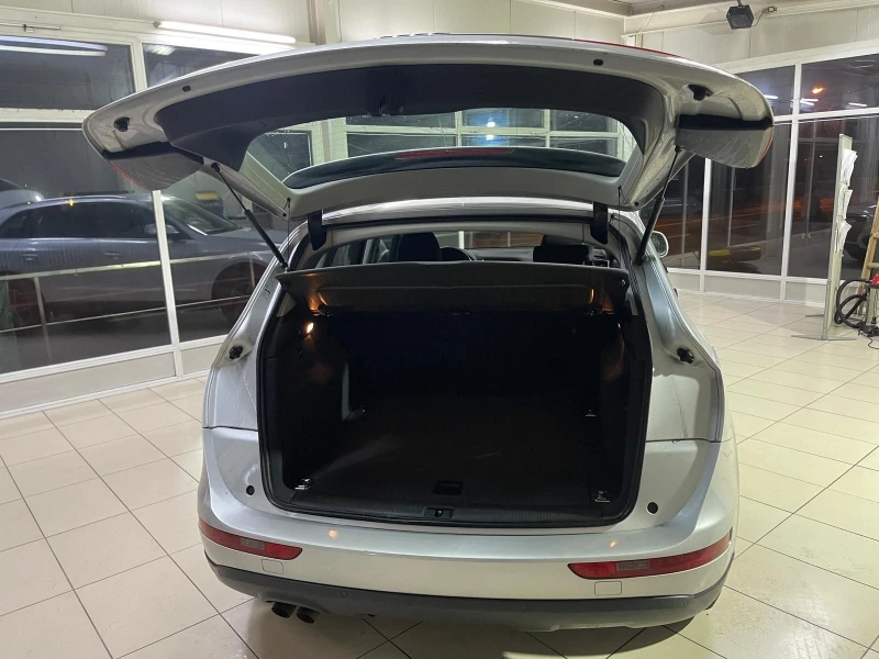 Audi Q5, снимка 7 - Автомобили и джипове - 52911725