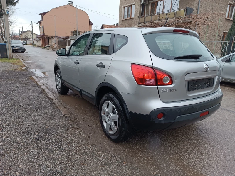 Nissan Qashqai 1.5dci Klimatik, снимка 6 - Автомобили и джипове - 53230887