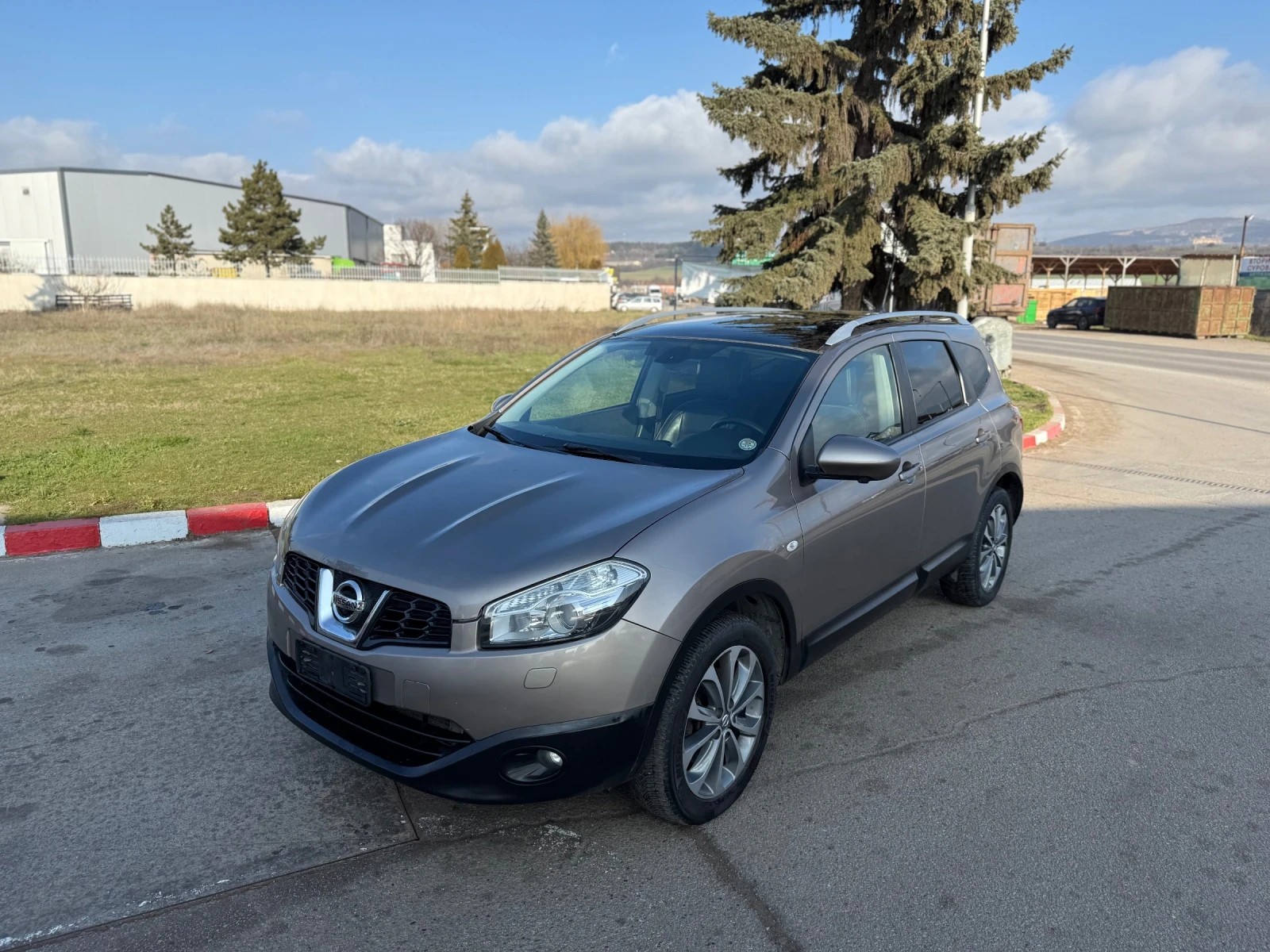 Nissan Qashqai 2.0DCI 4X4 AUTOMATIC Panorama 360 kamera, снимка 1