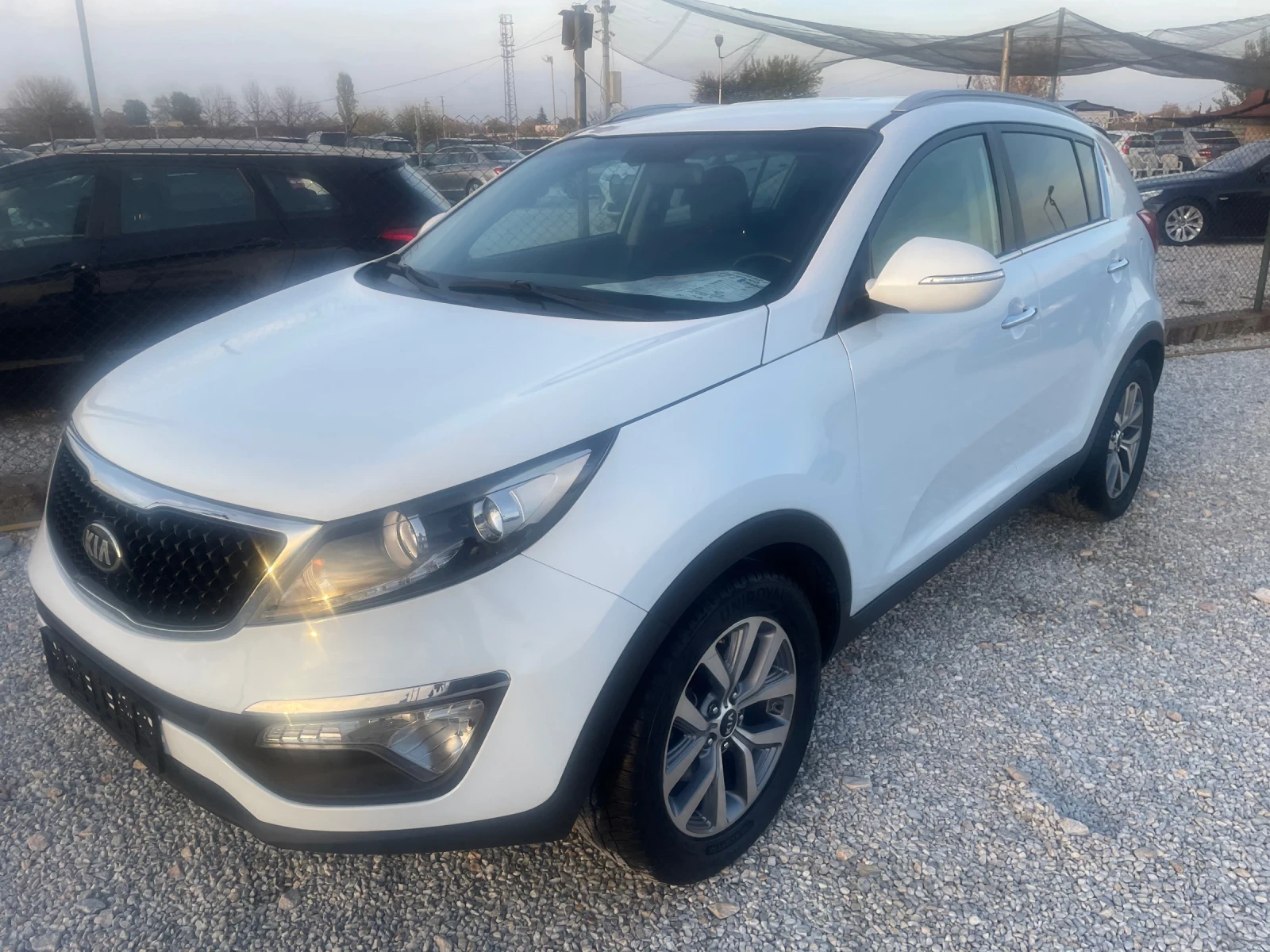 Kia Sportage Джип - изображение 10