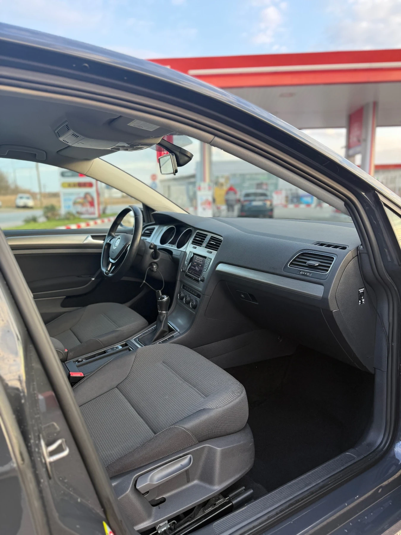 VW Golf  EURO5, снимка 6 - Автомобили и джипове - 52882283