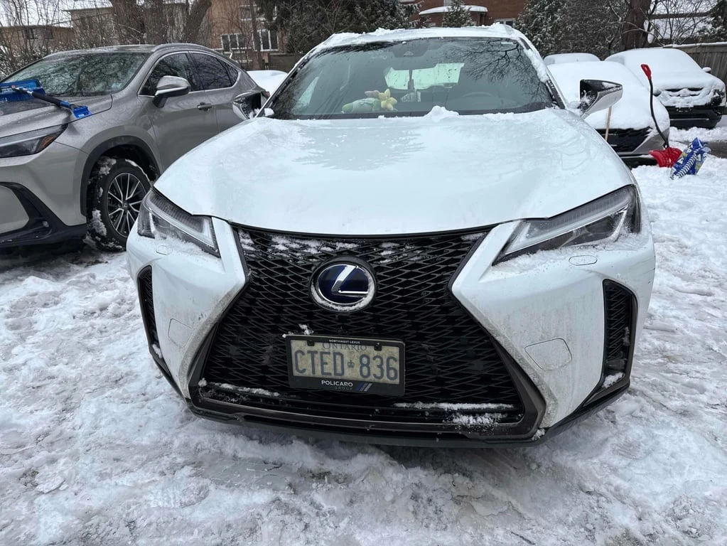 Lexus UX * 250h * CARFAX * БЕЗ ПЪРВОНАЧАЛНА ВНОСКА - изображение 6