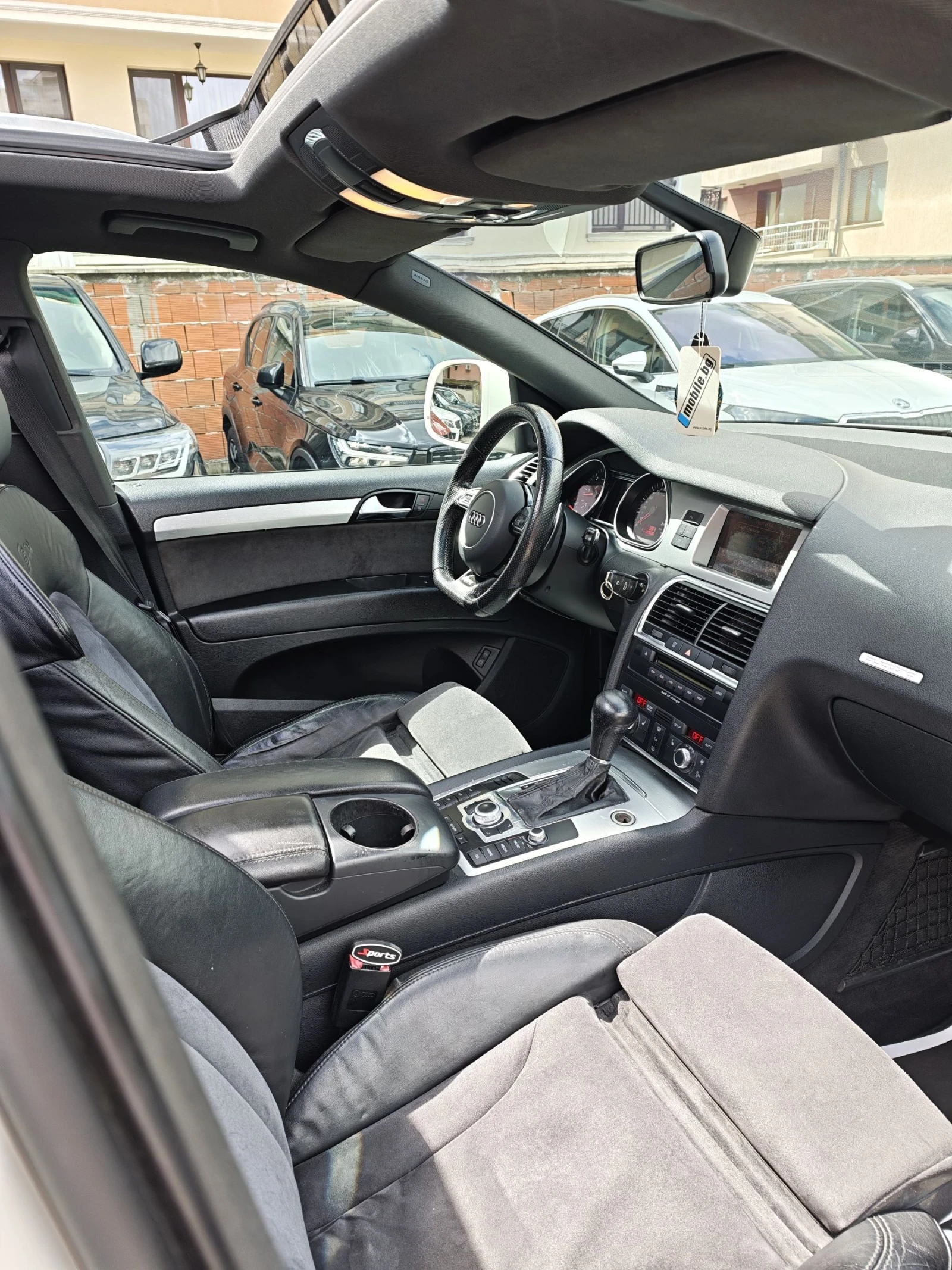 Audi Q7 FACELIFT, S-LINE, ПАНОРАМА, КАМЕРА, ПОДГРЕВ, снимка 11 - Автомобили и джипове - 54092279