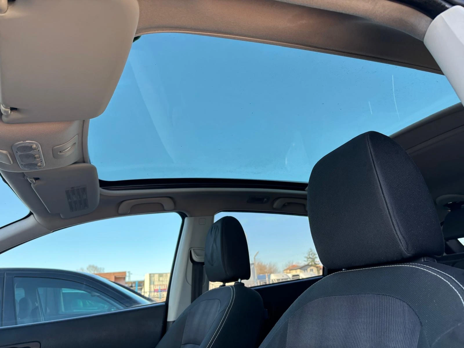 Nissan Qashqai 1.6dci* Tekna* ��������* ���������* ������* ������ | Mobile.bg � ����������� 10