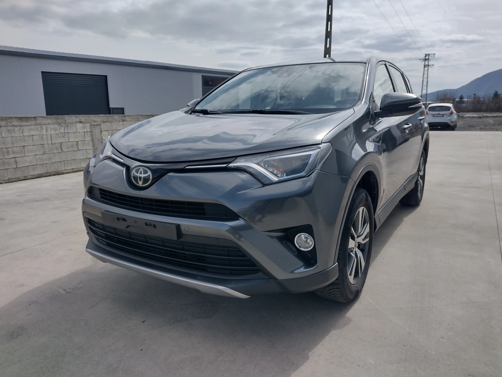 Toyota Rav4 2.0 D4D* FACE LIFT* Нави* Дистроник* Камера* 