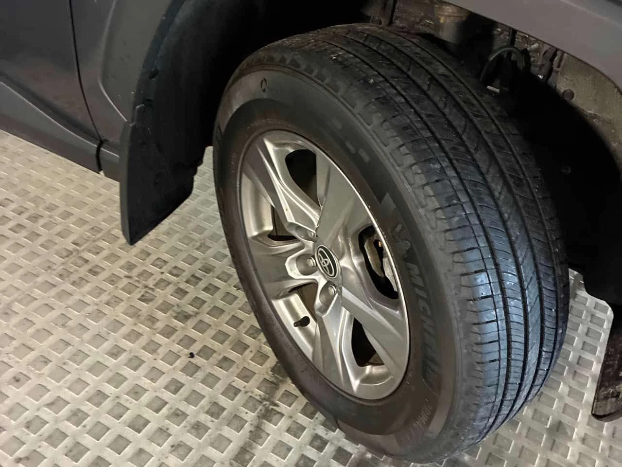 Toyota Rav4 * Hybrid LE * �������* KEYLESS*  | Mobile.bg � ����������� 7