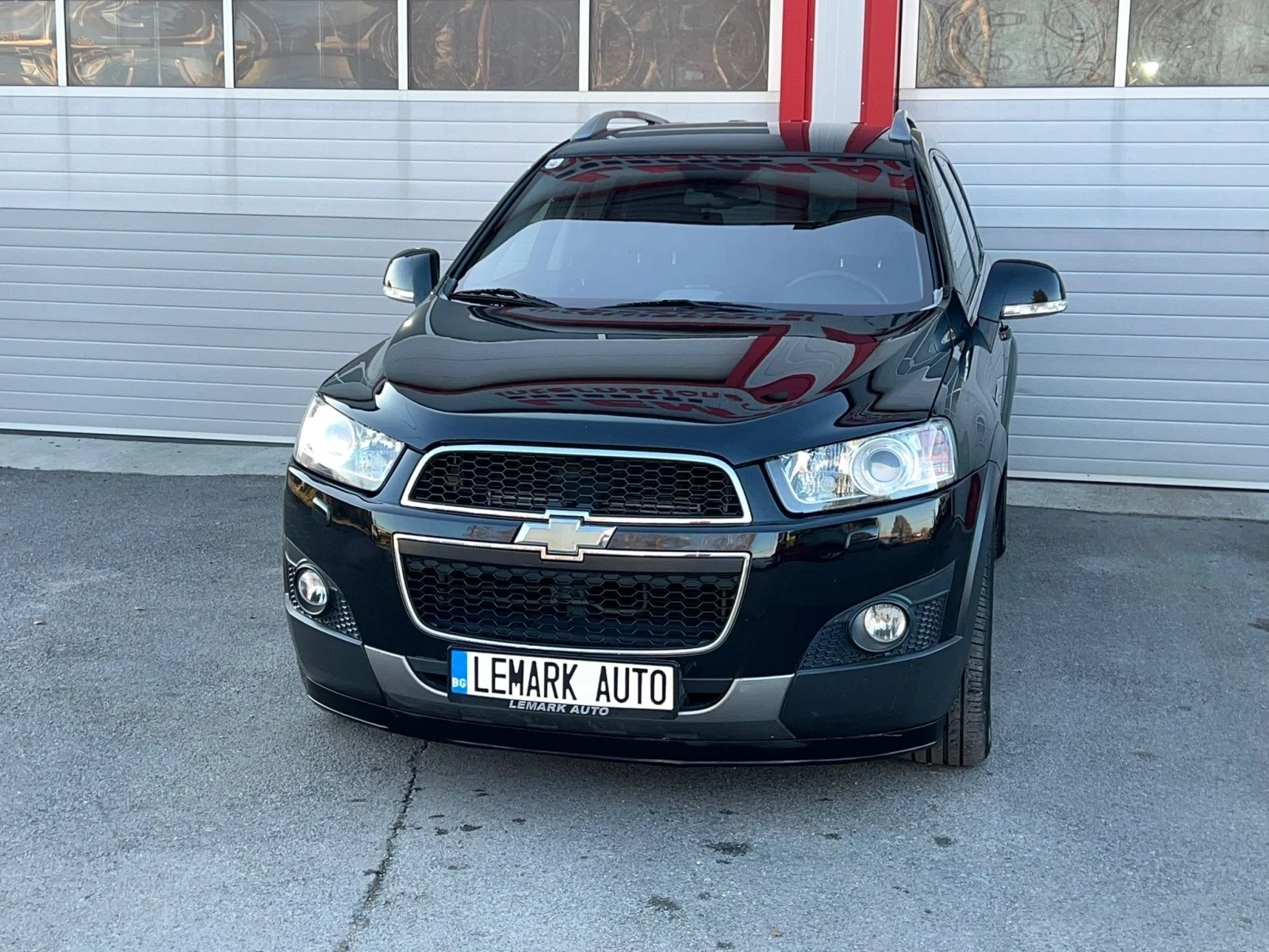 Chevrolet Captiva 2.2D FACELIFT AUTOMATIK AWD NAVI 7-МЕСТНА EVRO 5A , снимка 2 - Автомобили и джипове - 54483249
