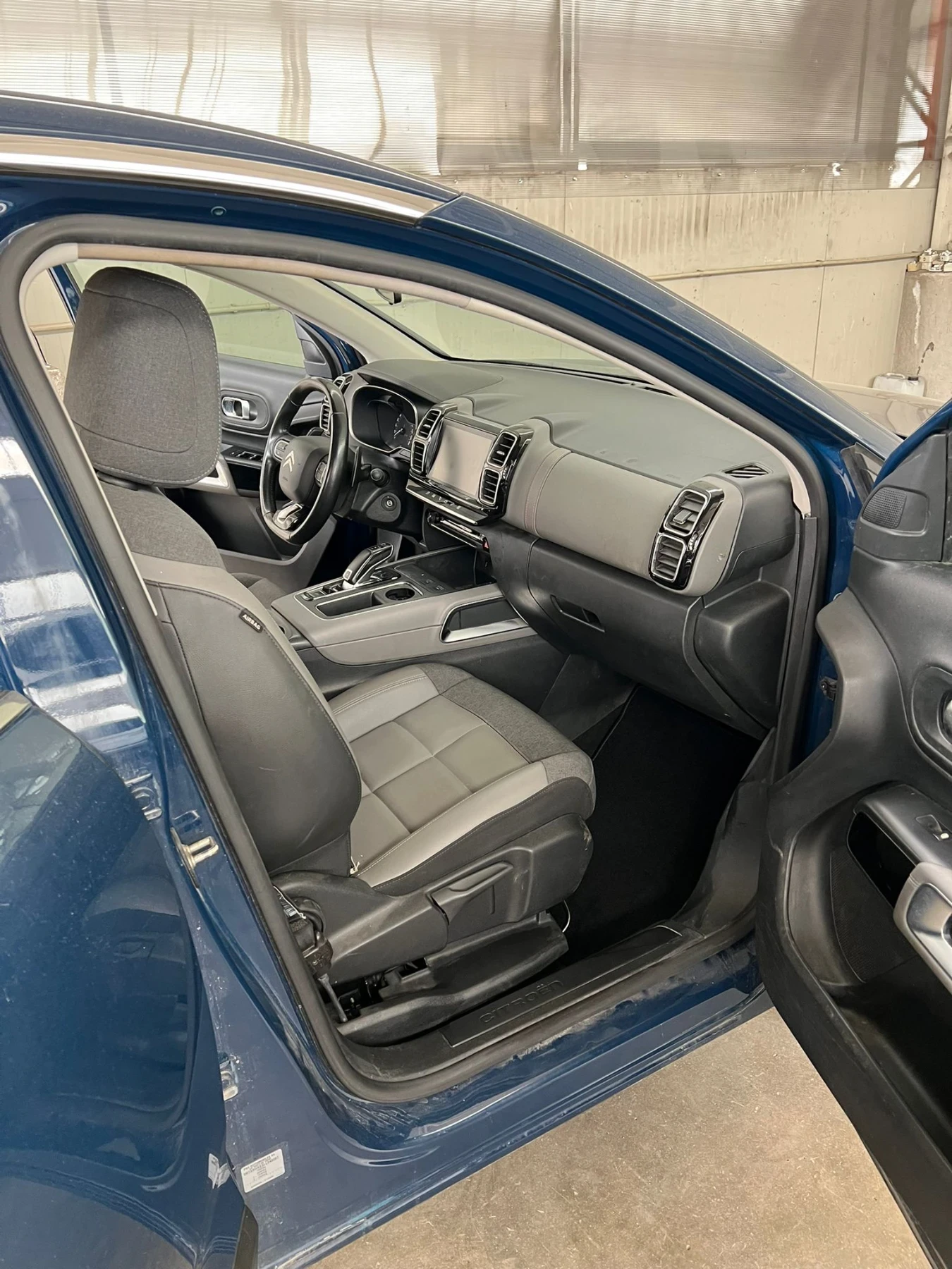 Citroen C5 Aircross, снимка 11 - Автомобили и джипове - 55170246