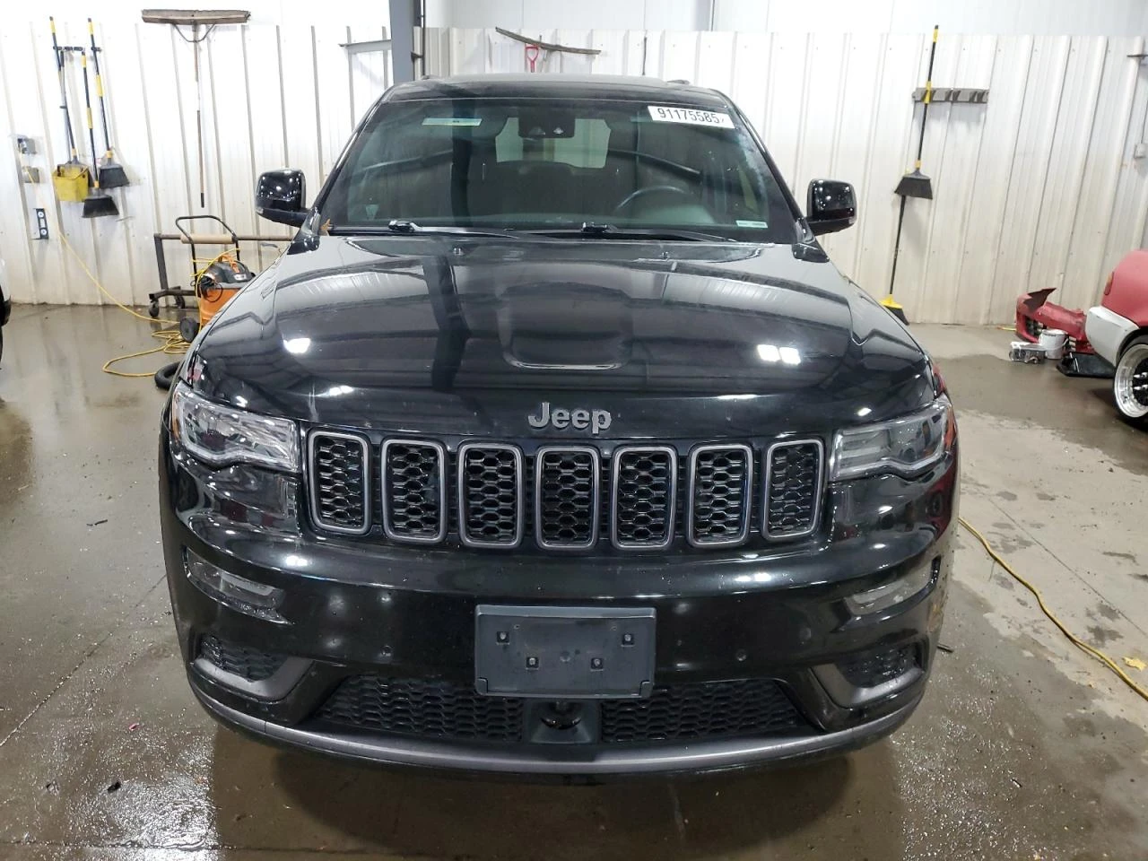 Jeep Grand cherokee OVERLAND 5.7 HEMI| DISTRONIC| 8ZF| ОБДУХ| КЛИП НА , снимка 5 - Автомобили и джипове - 55462067