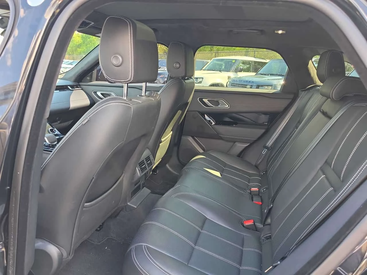 Land Rover Range Rover Velar * R Dynamic S * CARFAX * ���� �� �� | Mobile.bg � ����������� 12