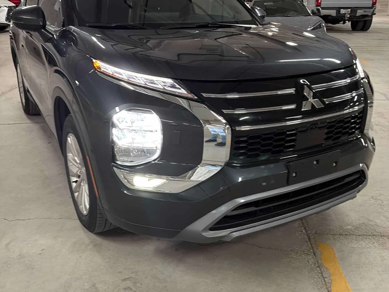 Mitsubishi Outlander AWD 2.5L S AWC / CARFAX / ��������� | Mobile.bg � ����������� 13